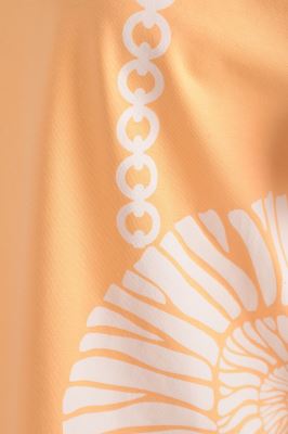 تیشرت آستین کوتاه چاپی زنانه