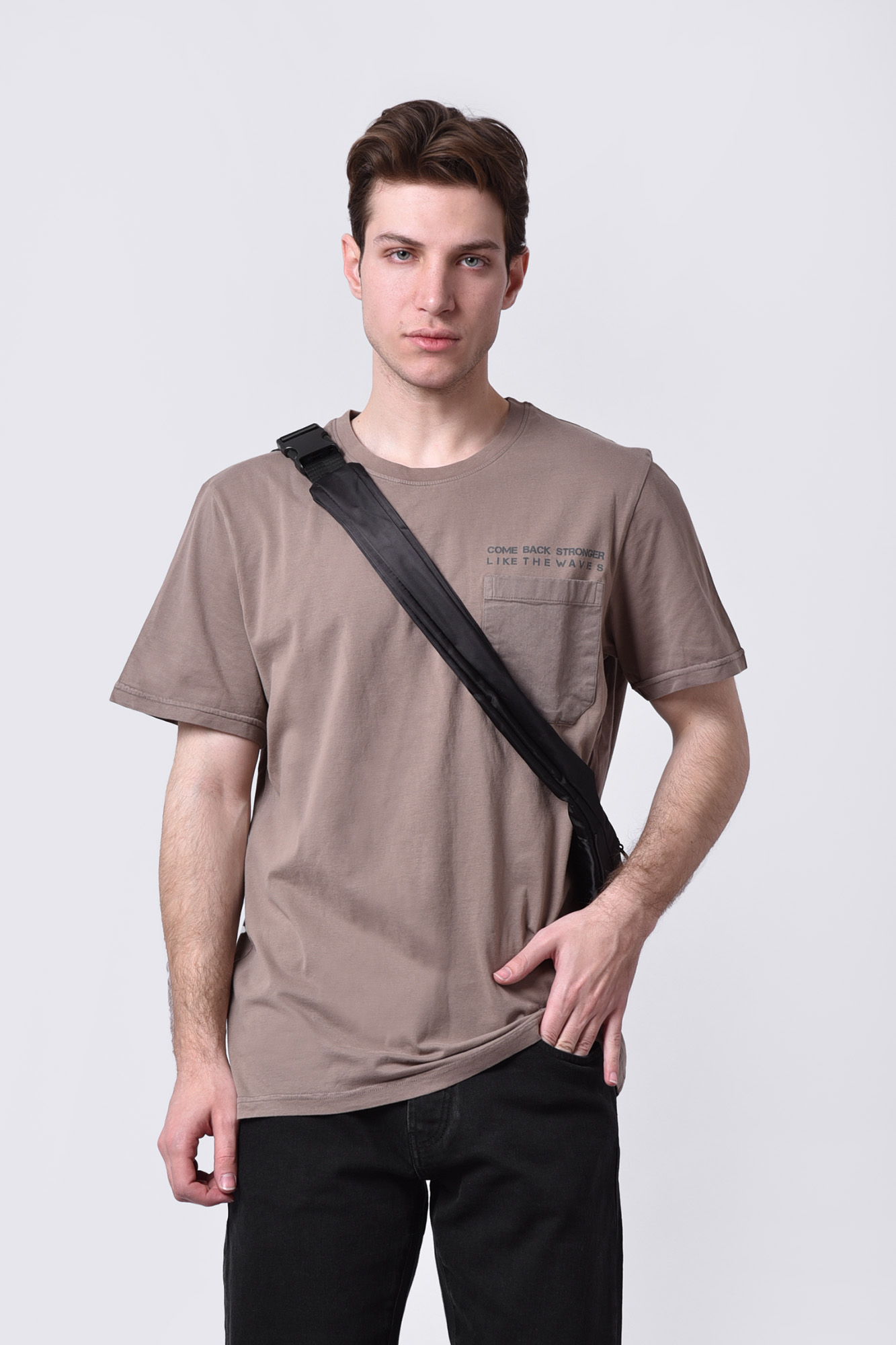 تیشرت آستین کوتاه چاپی مردانه