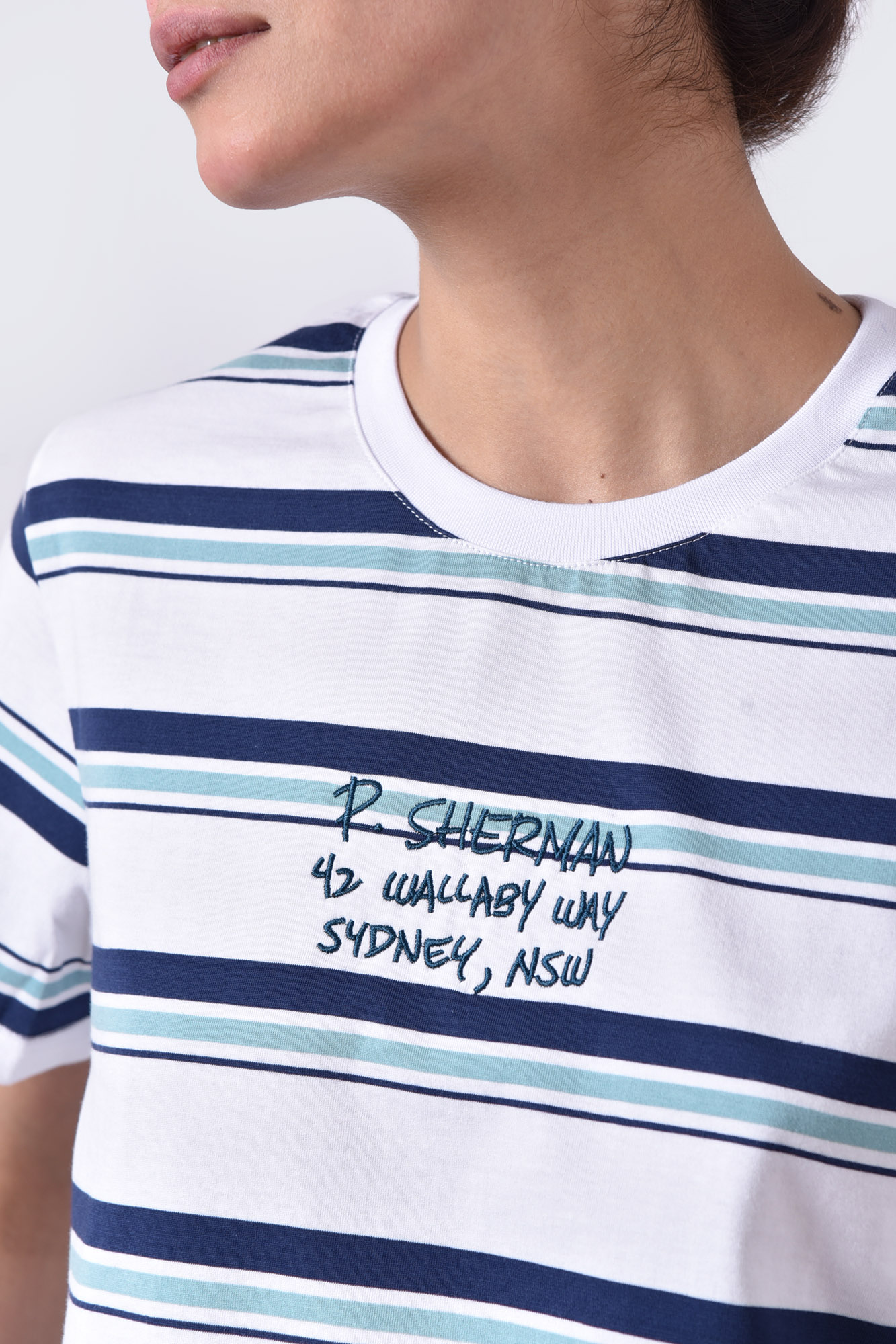 تیشرت آستین کوتاه راه راه زنانه