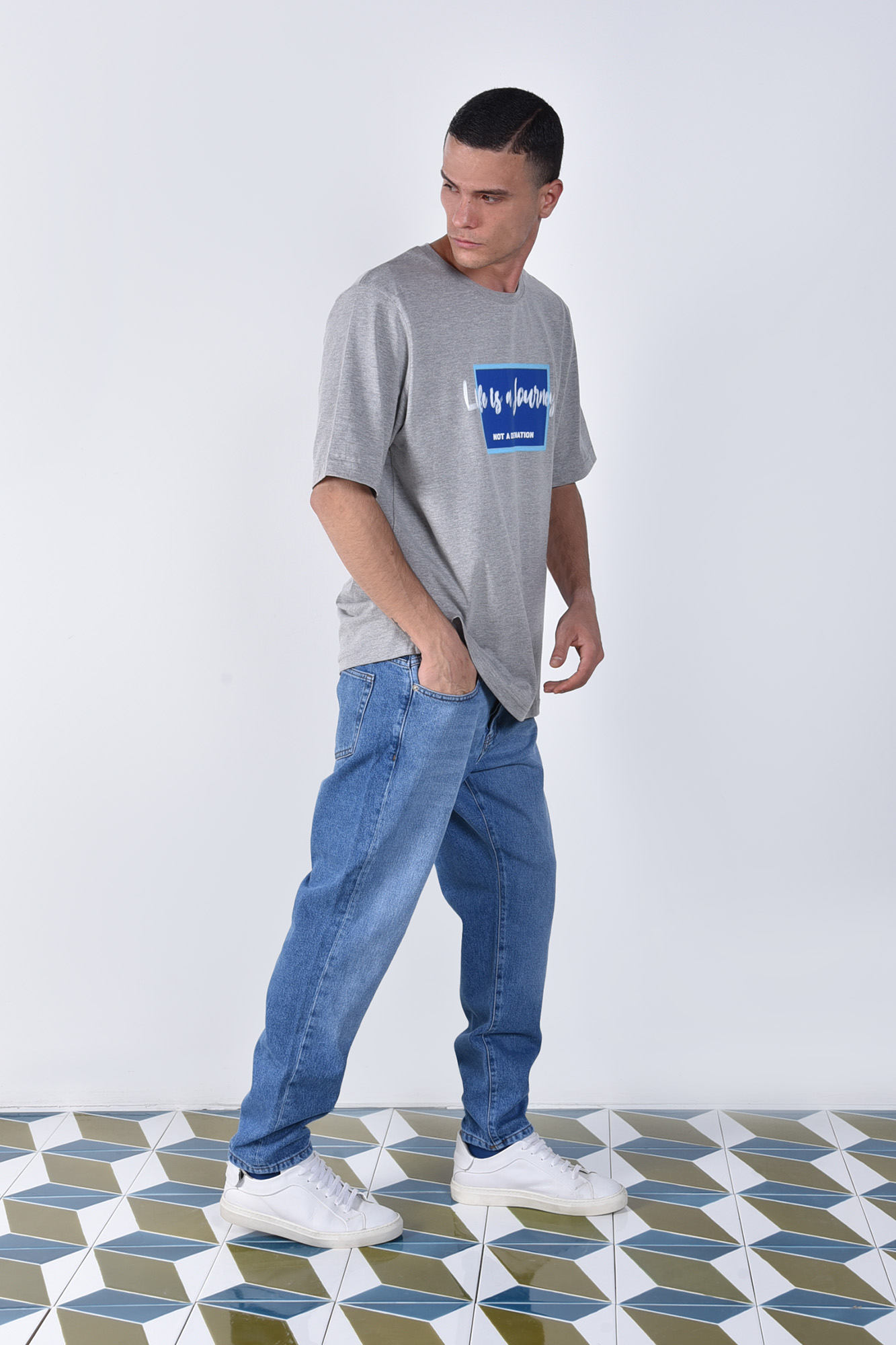 تیشرت آستین کوتاه چاپی مردانه