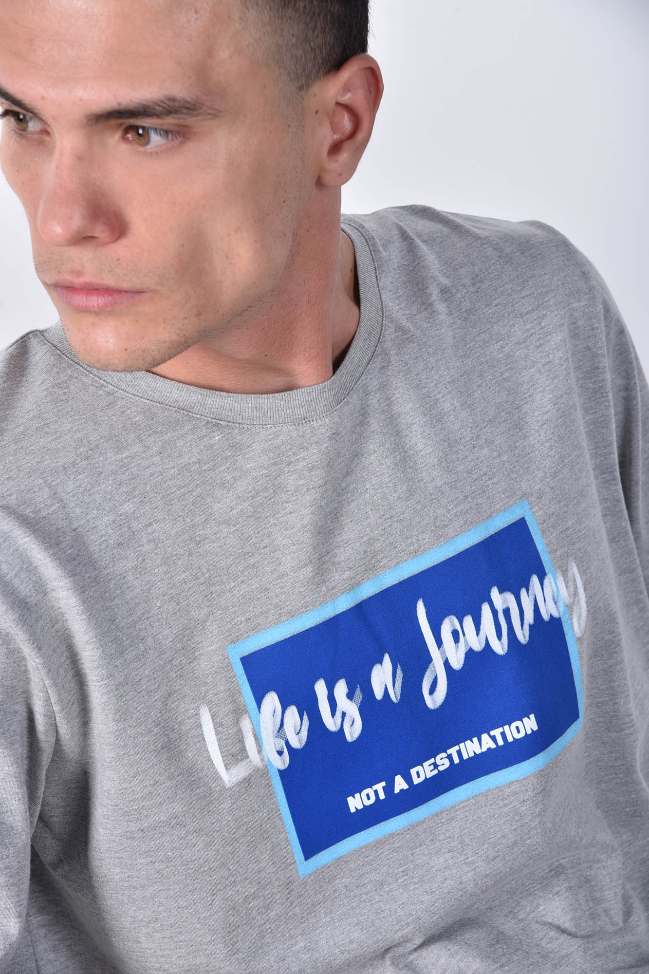 تیشرت آستین کوتاه چاپی مردانه