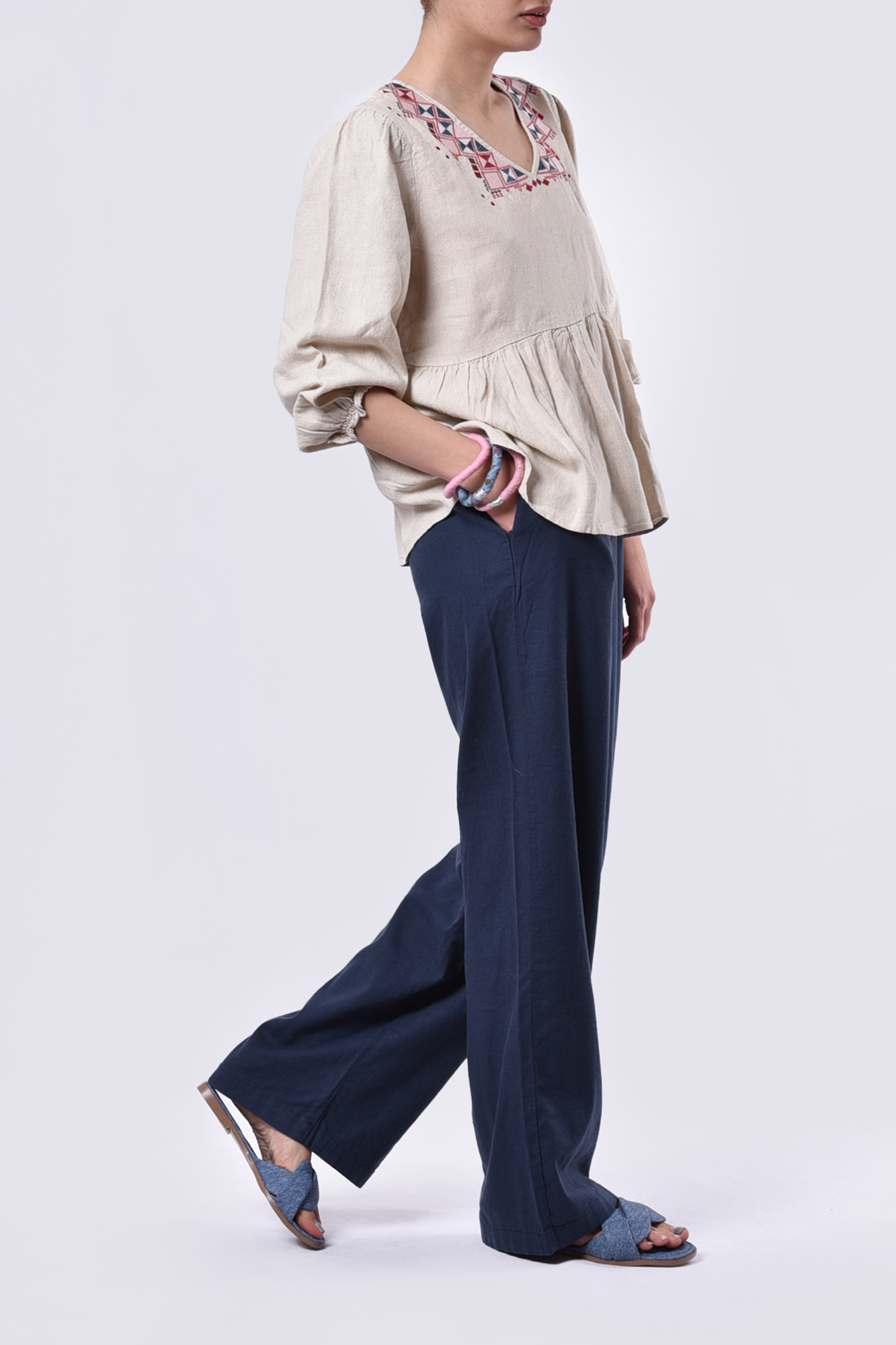 بلوز آستین بلند گلدوزی رنانه