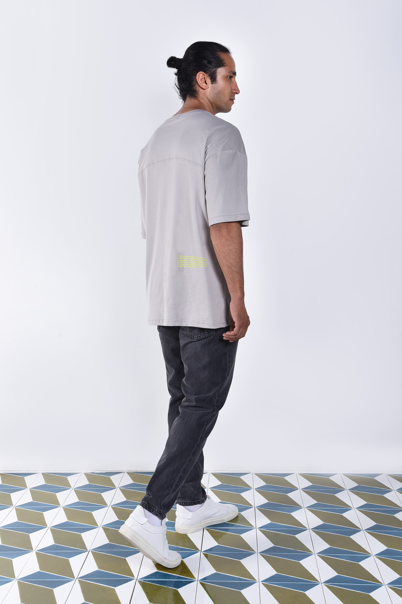 تیشرت آستین کوتاه چاپی مردانه