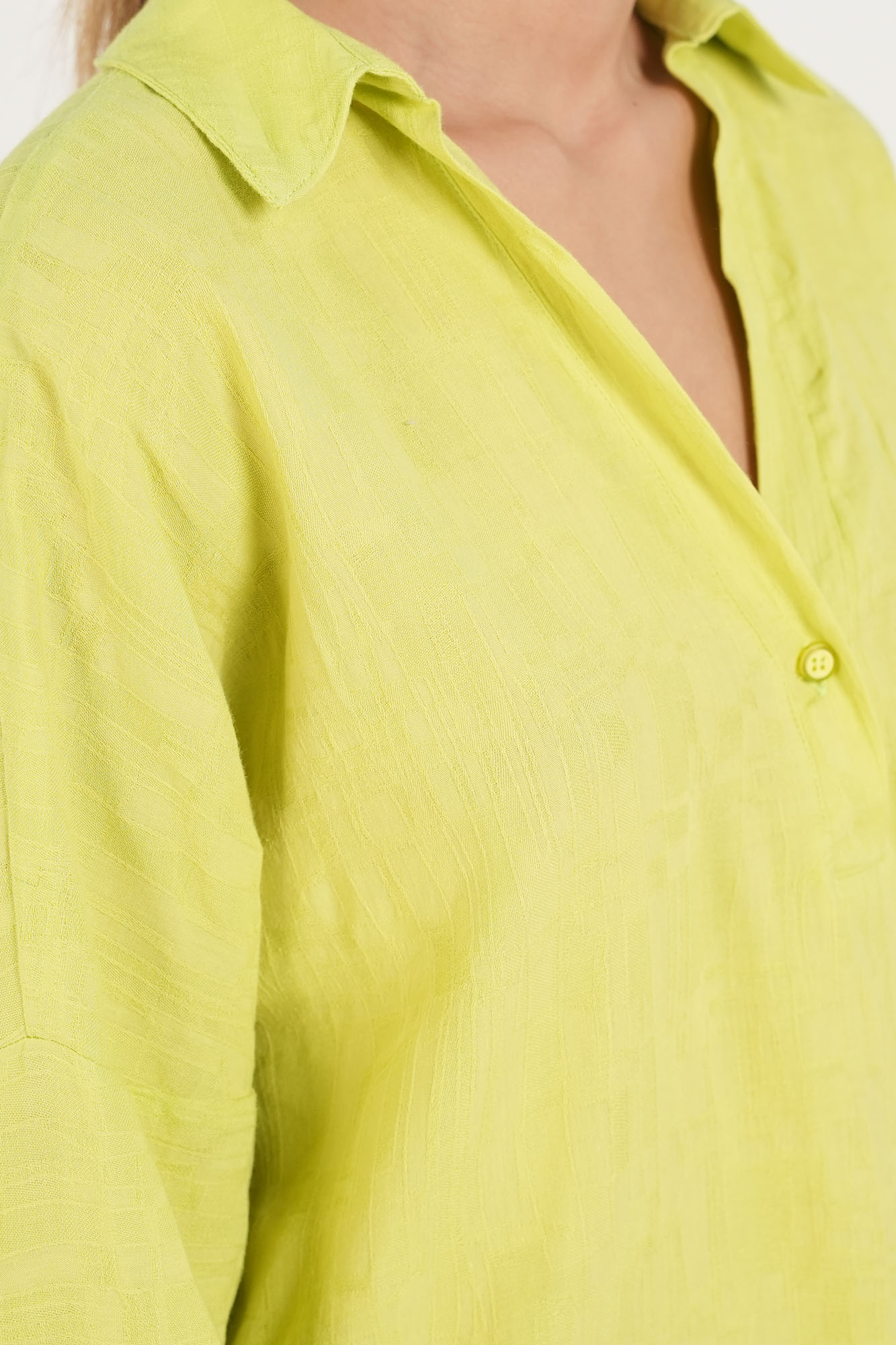 بلوز آستین بلند ساده زنانه