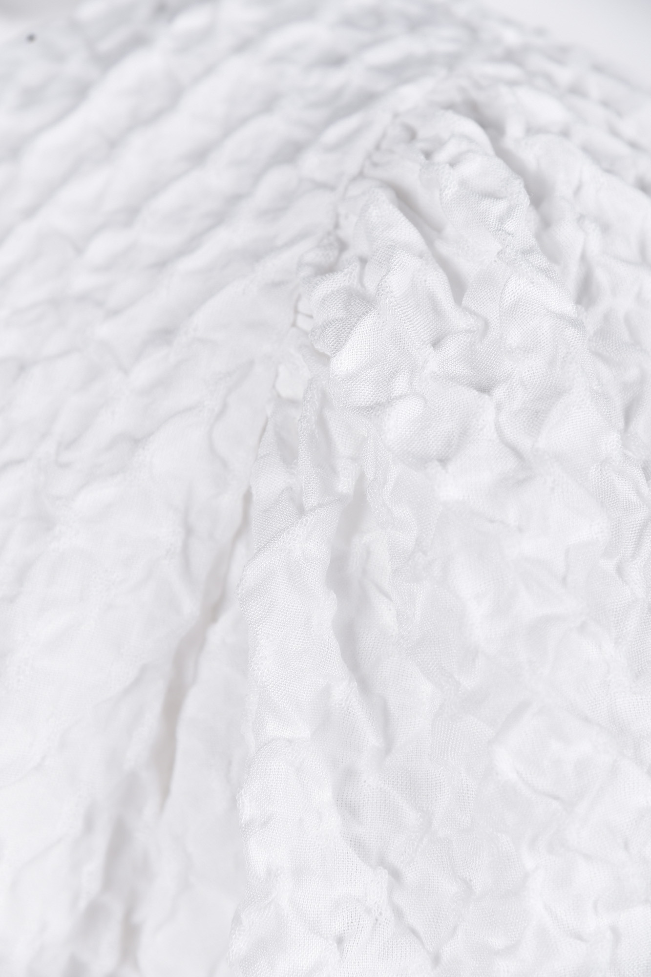 بلوز آستین بلند طرحدار زنانه