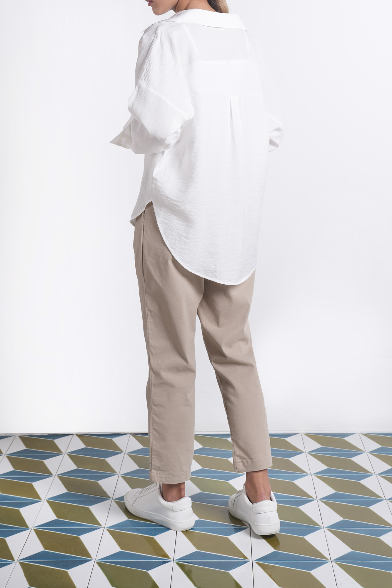 بلوز آستین بلند ساده زنانه