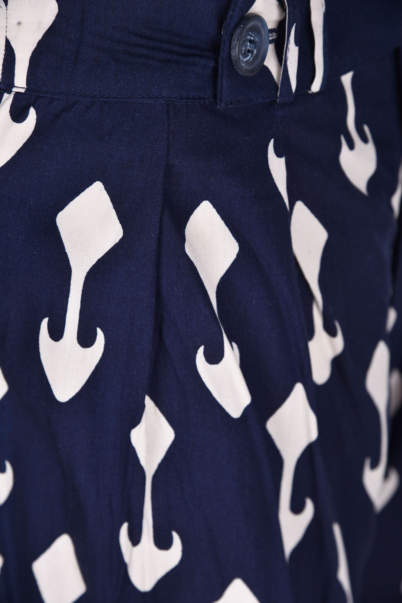 شلوار پارچه ای چاپی زنانه