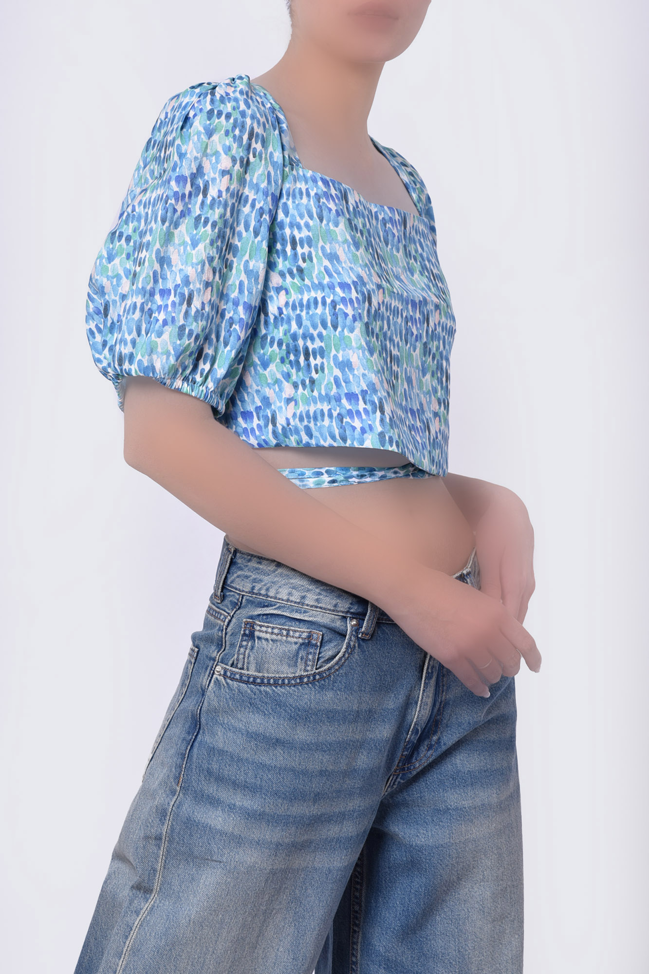 بلوز آستین کوتاه طرحدار زنانه