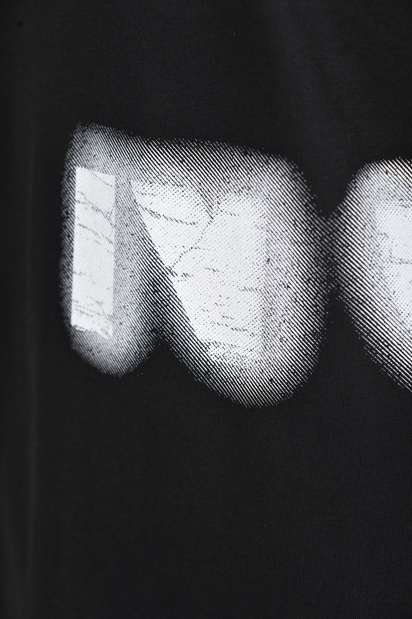 تیشرت آستین کوتاه چاپی مردانه