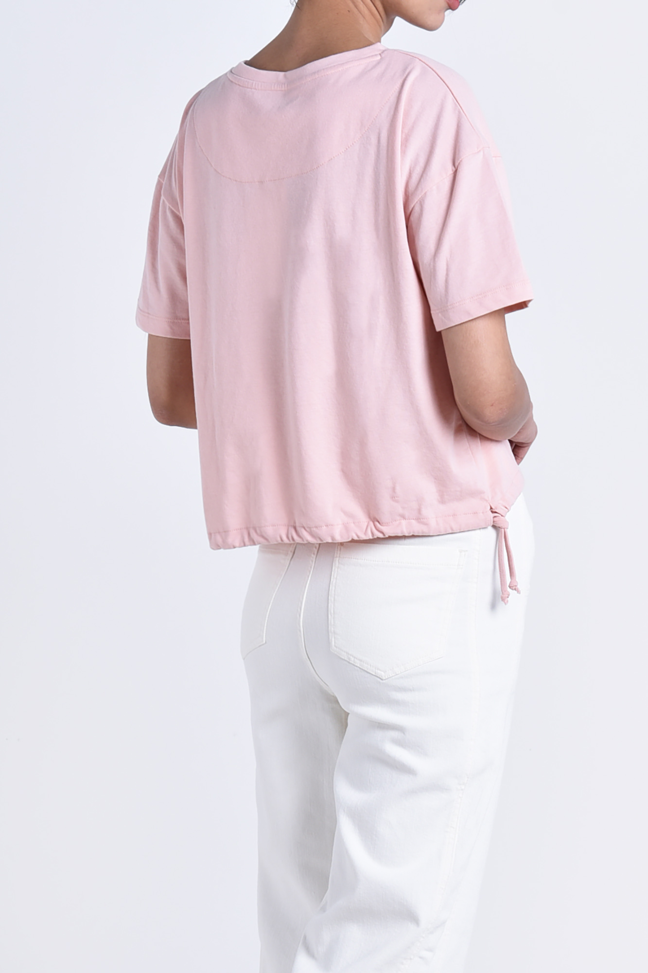 تیشرت آستین کوتاه چاپی زنانه