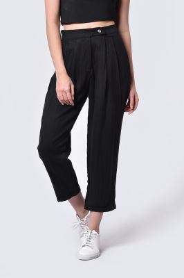 شلوار پارچه ای ساده زنانه