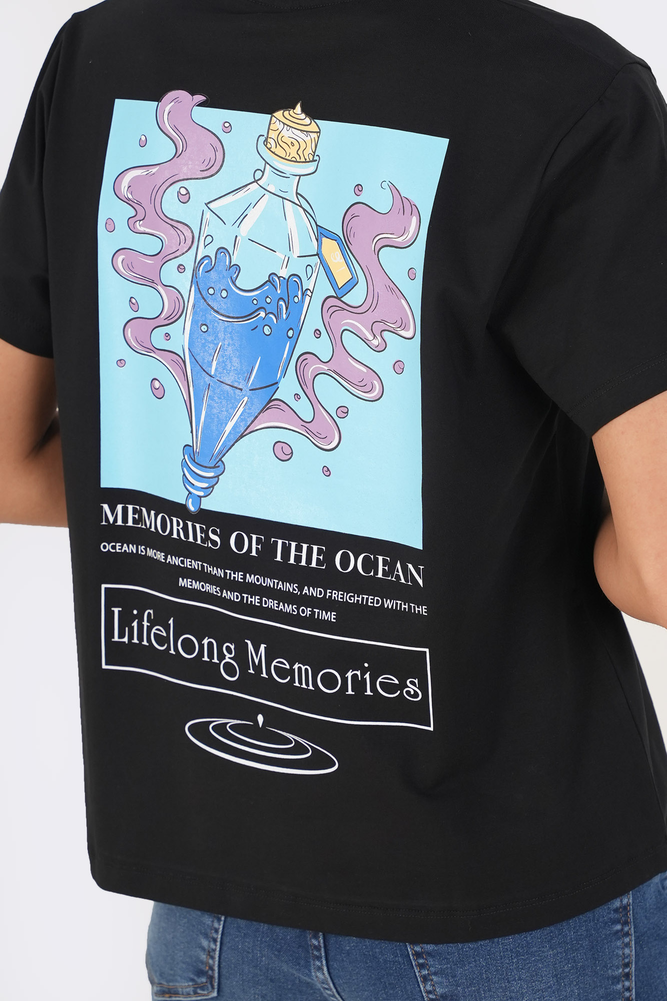 تیشرت آستین کوتاه چاپی زنانه