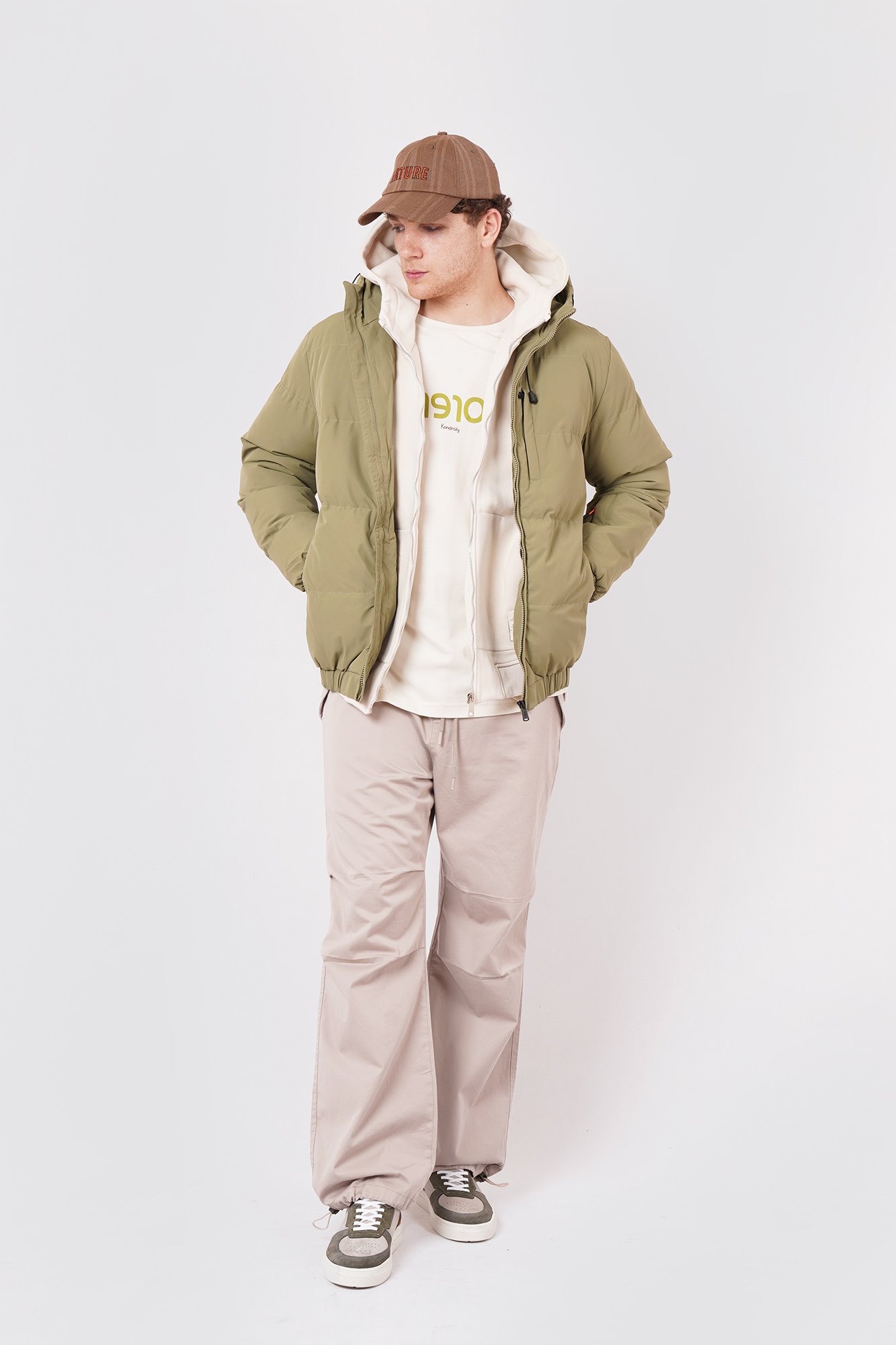 کاپشن کوتاه ساده مردانه