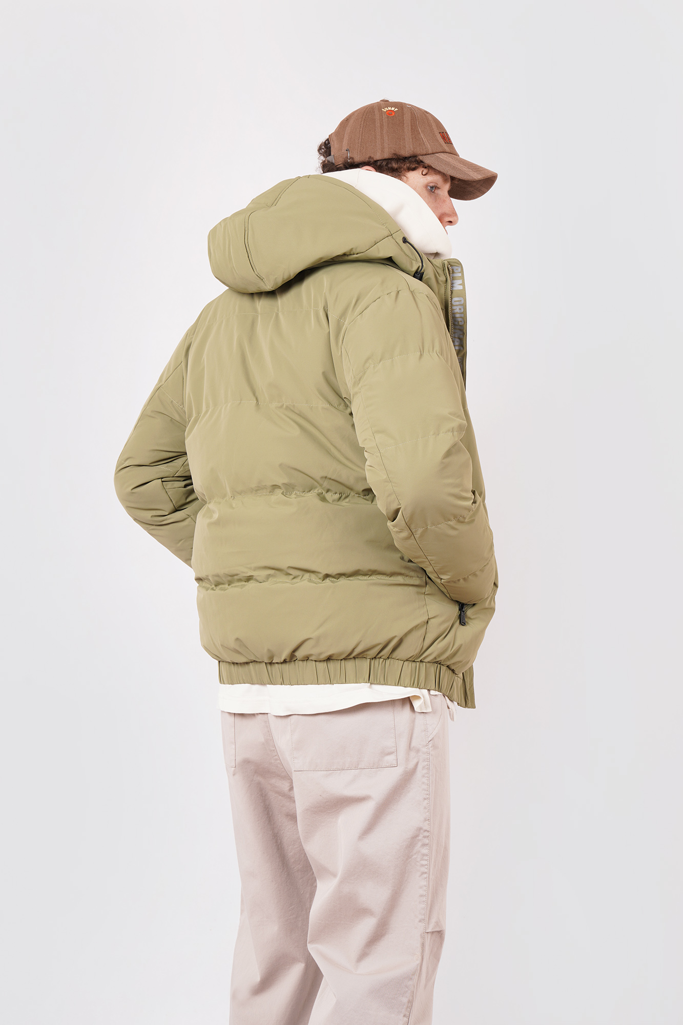 کاپشن کوتاه ساده مردانه