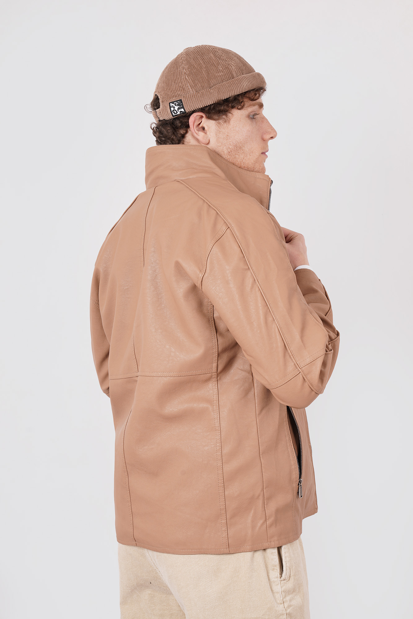 کاپشن کوتاه ساده مردانه