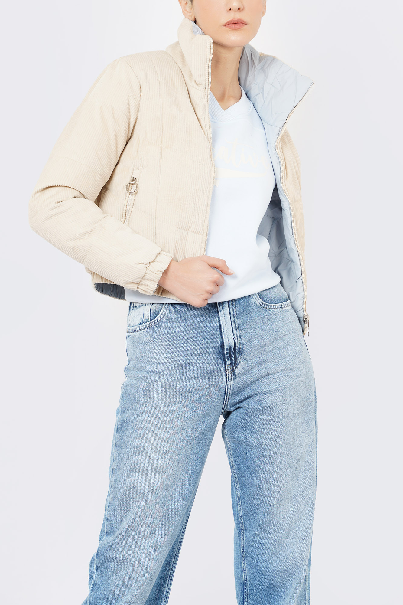 کاپشن کوتاه ساده زنانه