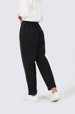 شلوار پارچه ای ساده زنانه