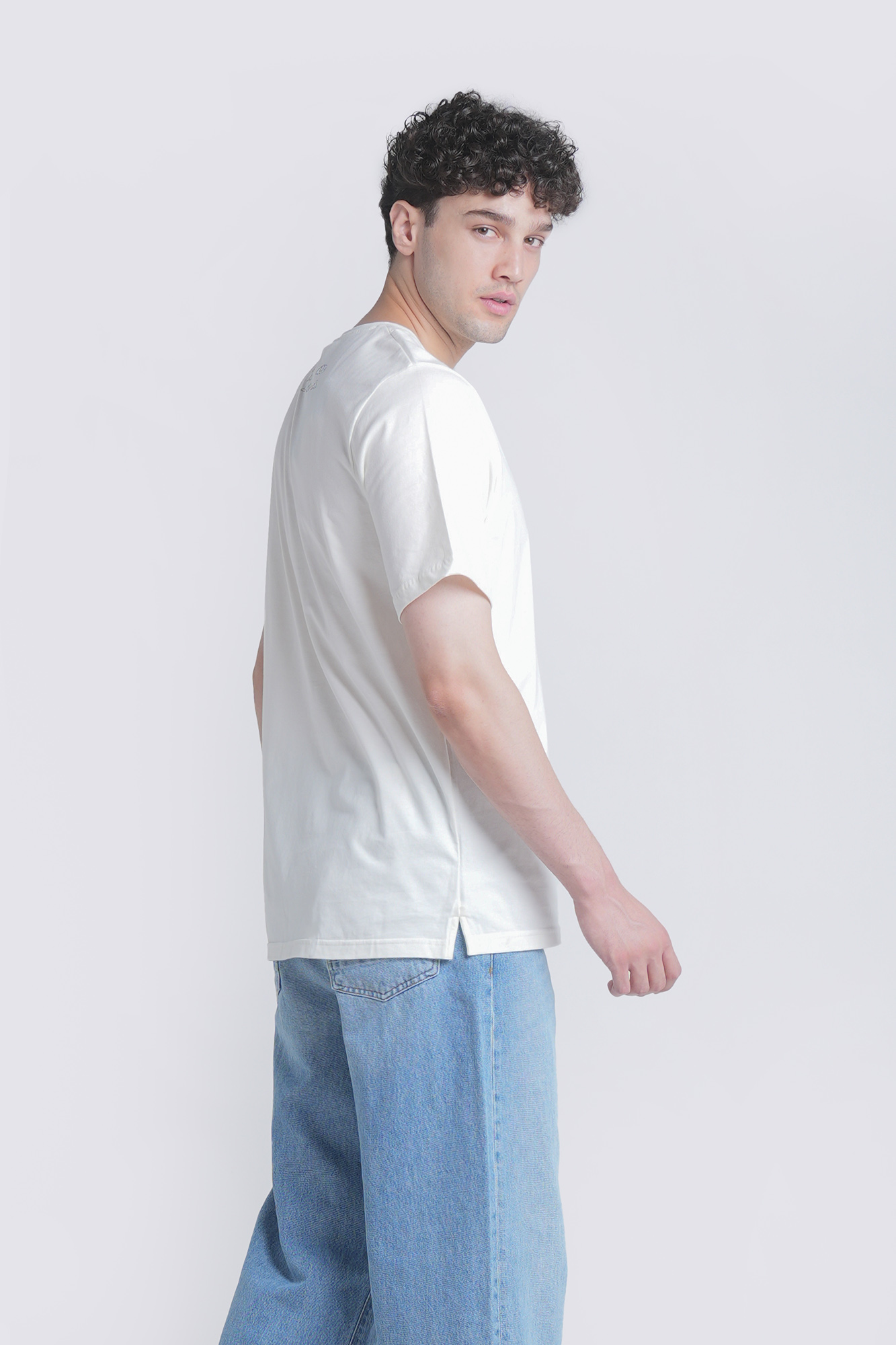 تیشرت آستین کوتاه چاپی مردانه