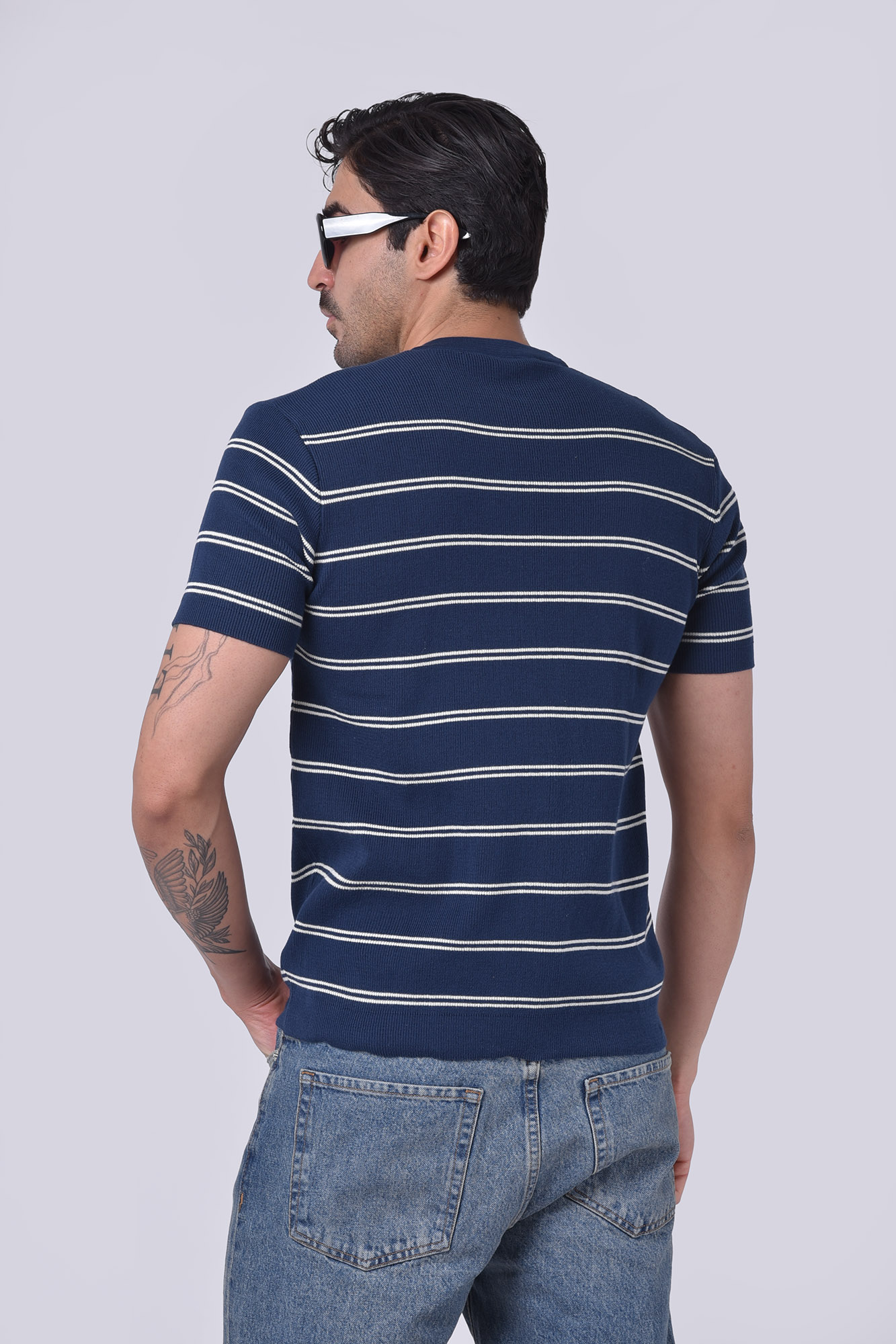 تیشرت آستین کوتاه بافت