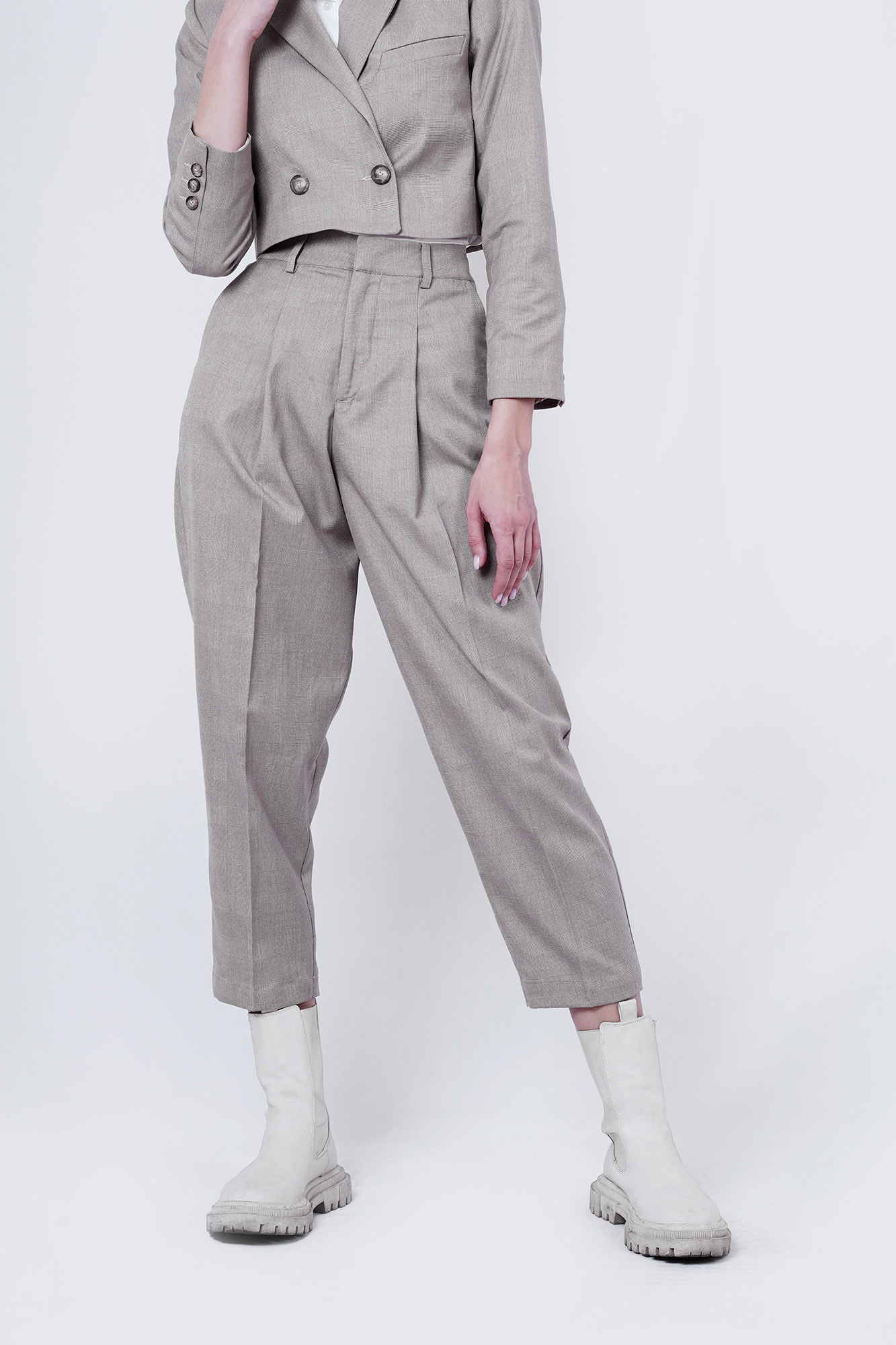 شلوار پارچه ای چهارخانه زنانه