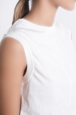 تاپ تیشرتی ساده زنانه