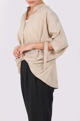 بلوز آستین کوتاه طرحدار زنانه