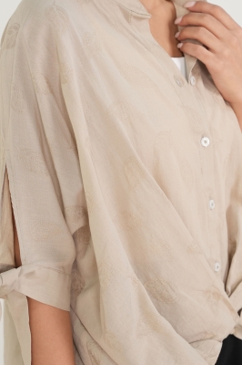 بلوز آستین کوتاه طرحدار زنانه