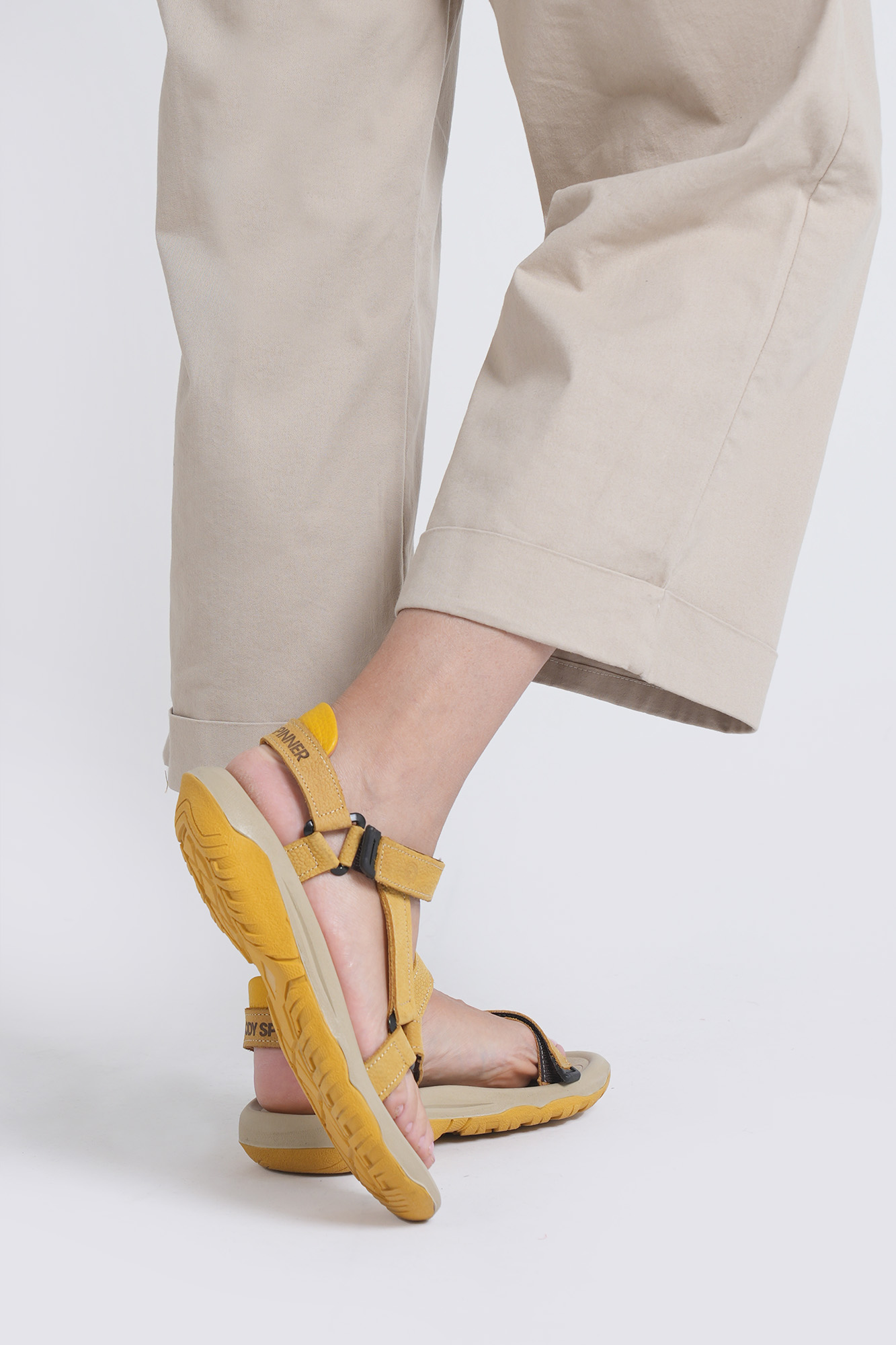 صندل ساده زنانه