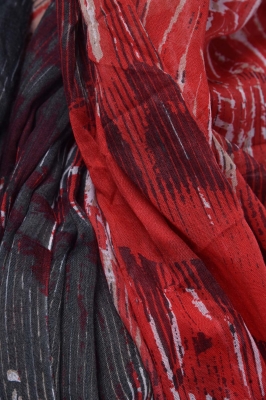 شال طرحدار زنانه