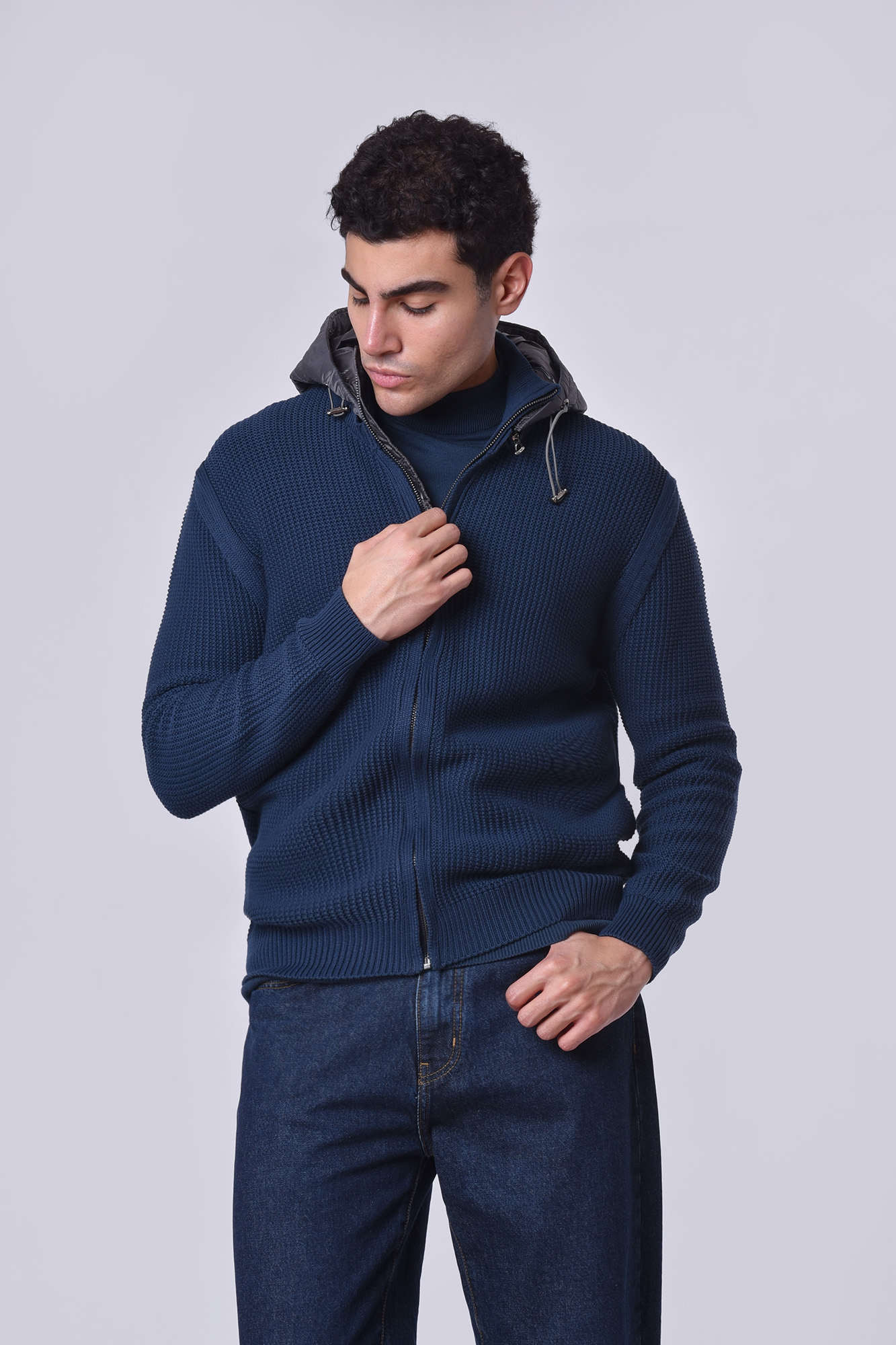 سوئیشرت بافت کلاهدار ساده مردانه