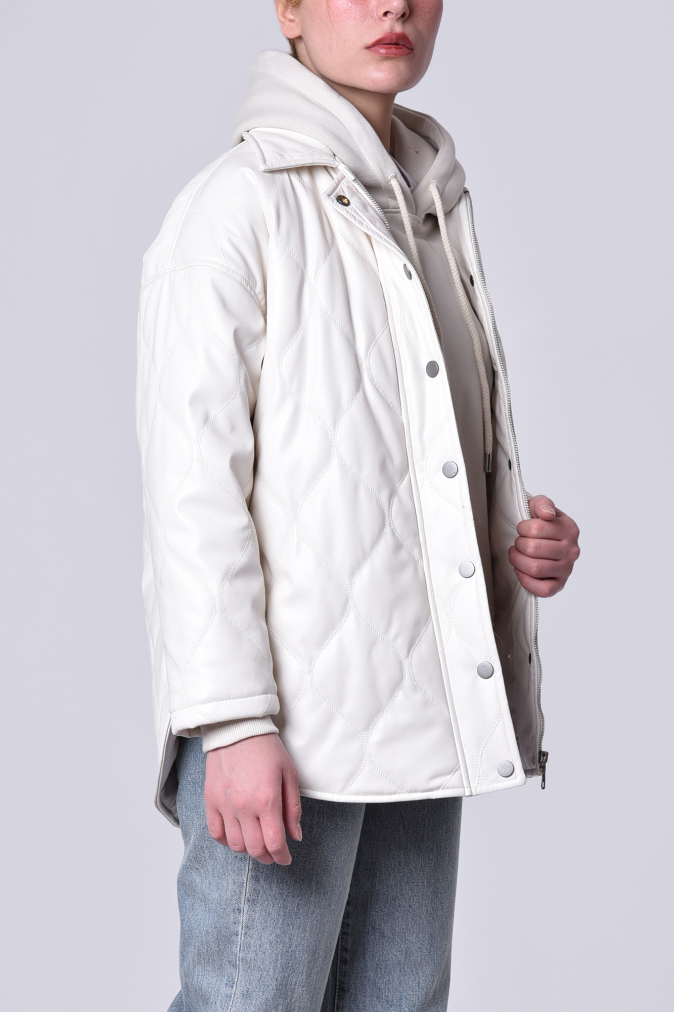 کاپشن کوتاه ساده زنانه