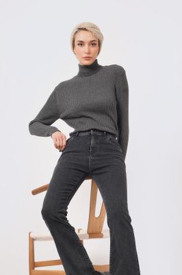 بافت یقه اسکی ساده زنانه