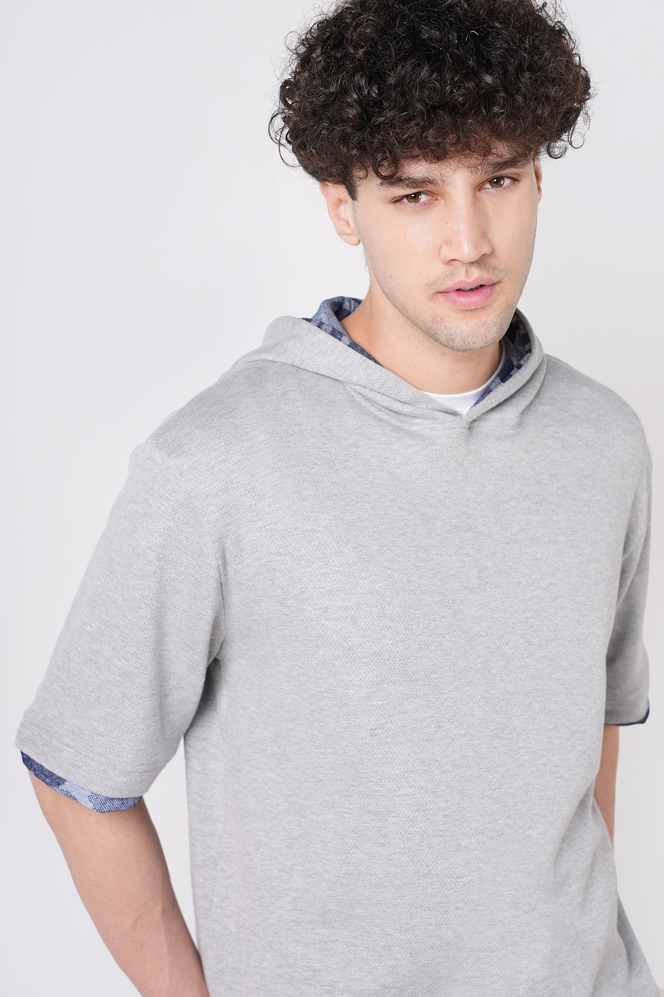 هودی آستین کوتاه طرحدار مردانه