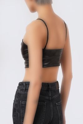 تاپ ساده زنانه