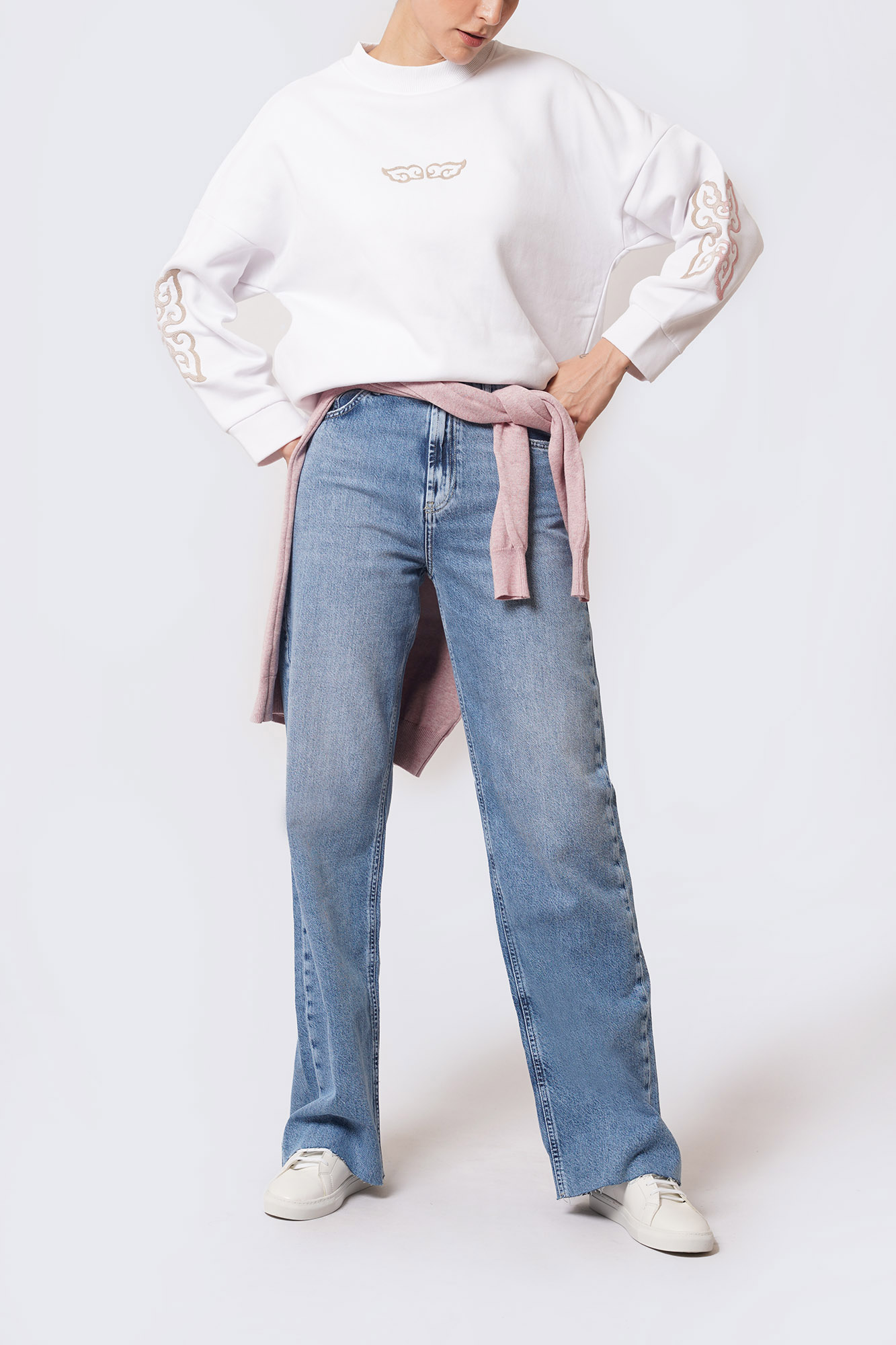 تیشرت آستین بلند گلدوزی زنانه