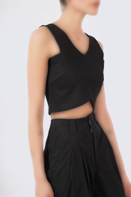 تاپ پیراهنی ساده زنانه