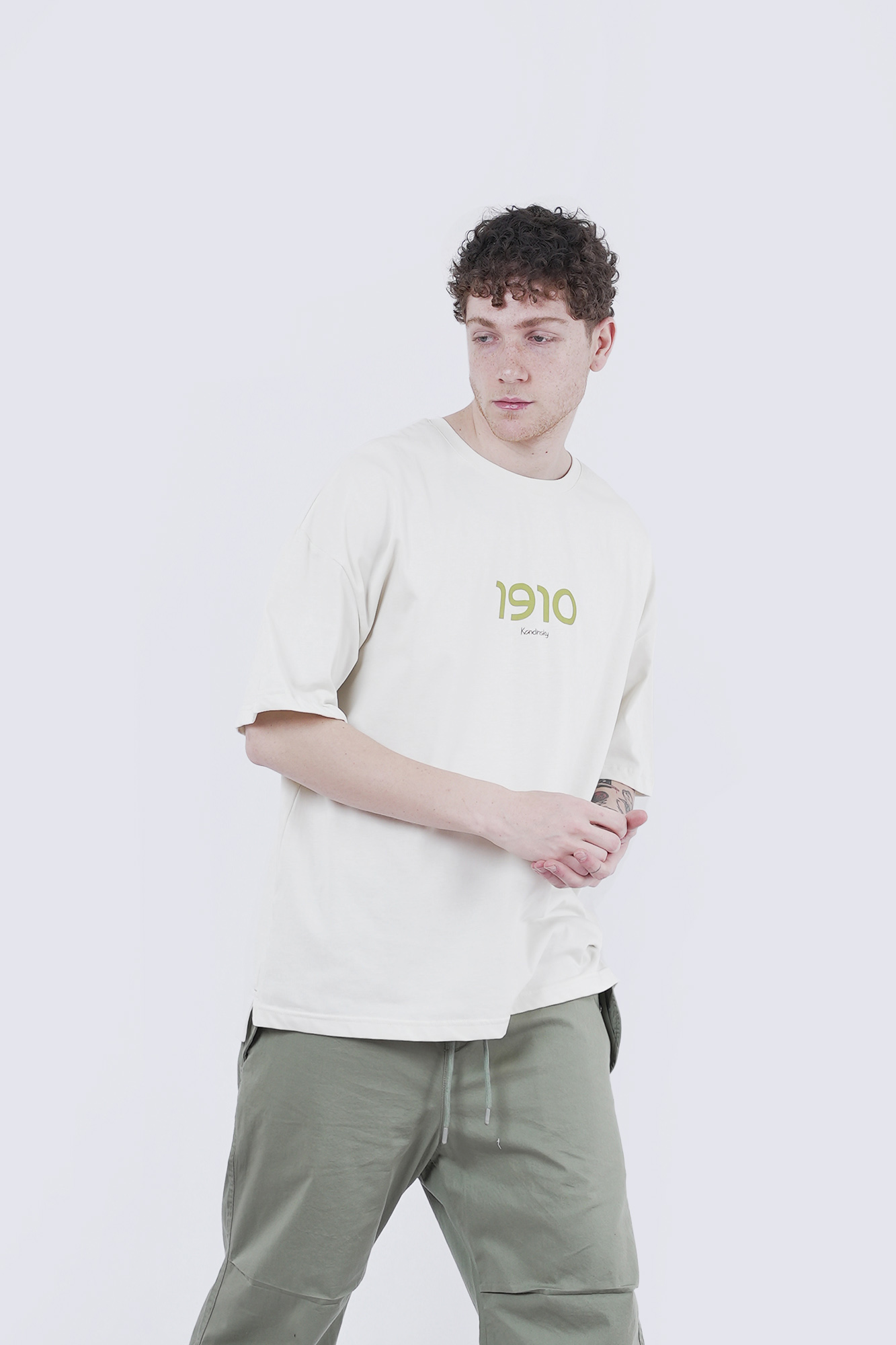 تیشرت آستین کوتاه چاپی مردانه