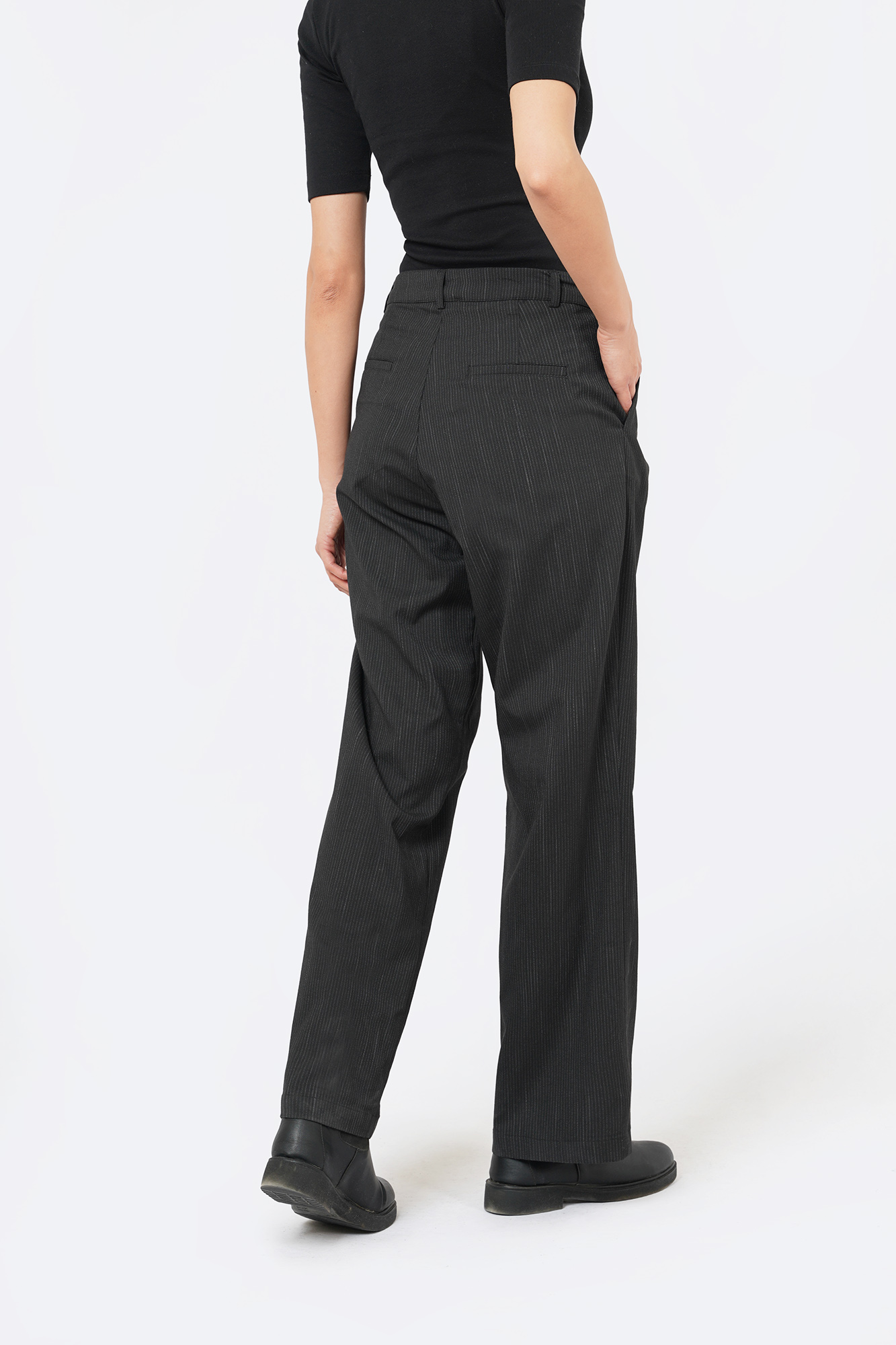 شلوار پارچه ای راه راه زنانه