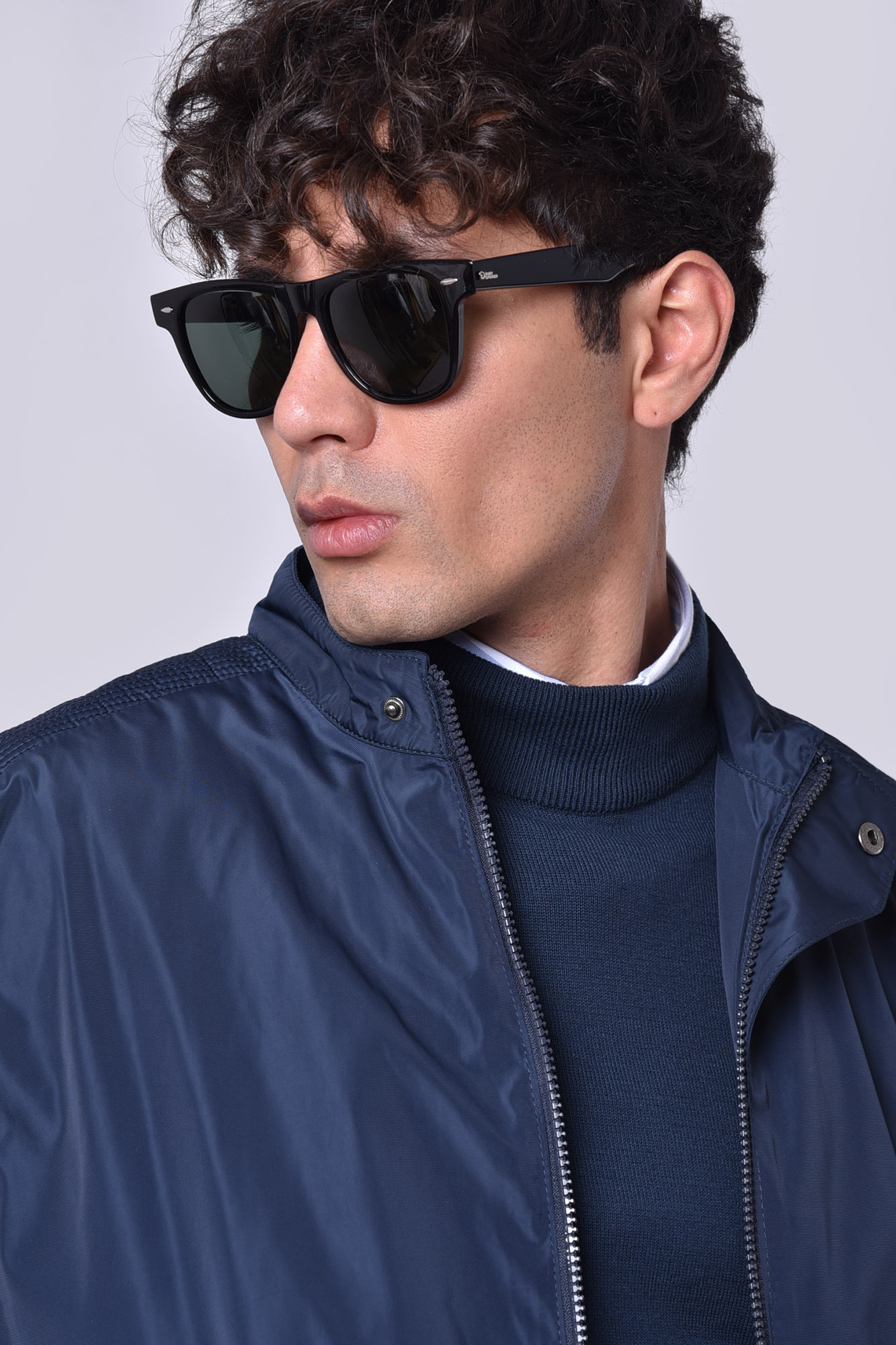 کاپشن کوتاه ساده مردانه