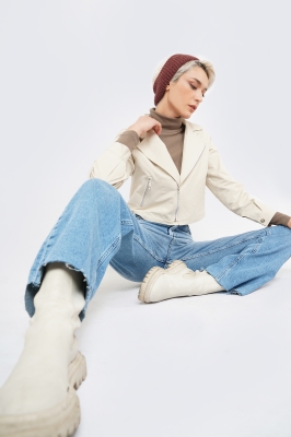 کت کوتاه ساده زنانه