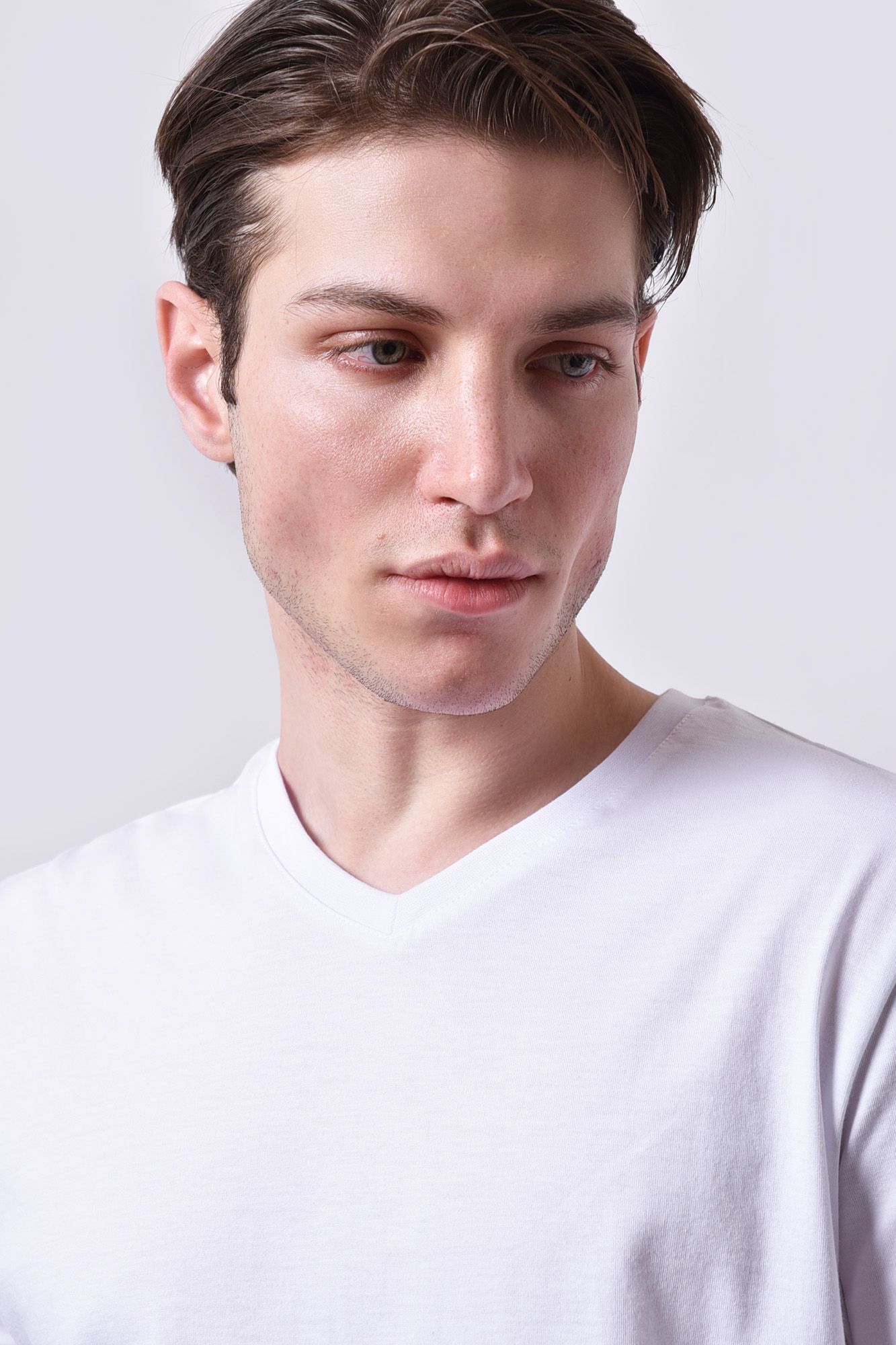 تی شرت یقه هفت بیسیک