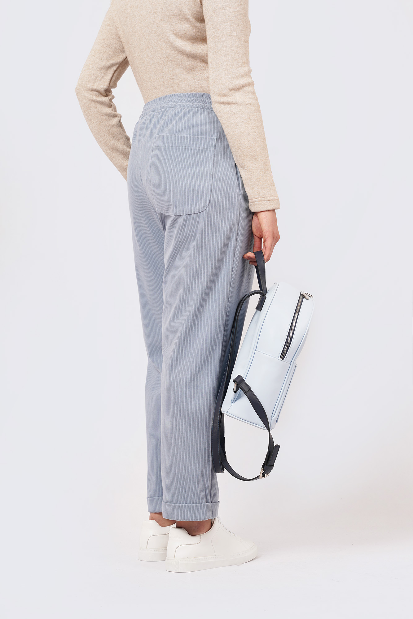 شلوار پارچه ای ساده زنانه