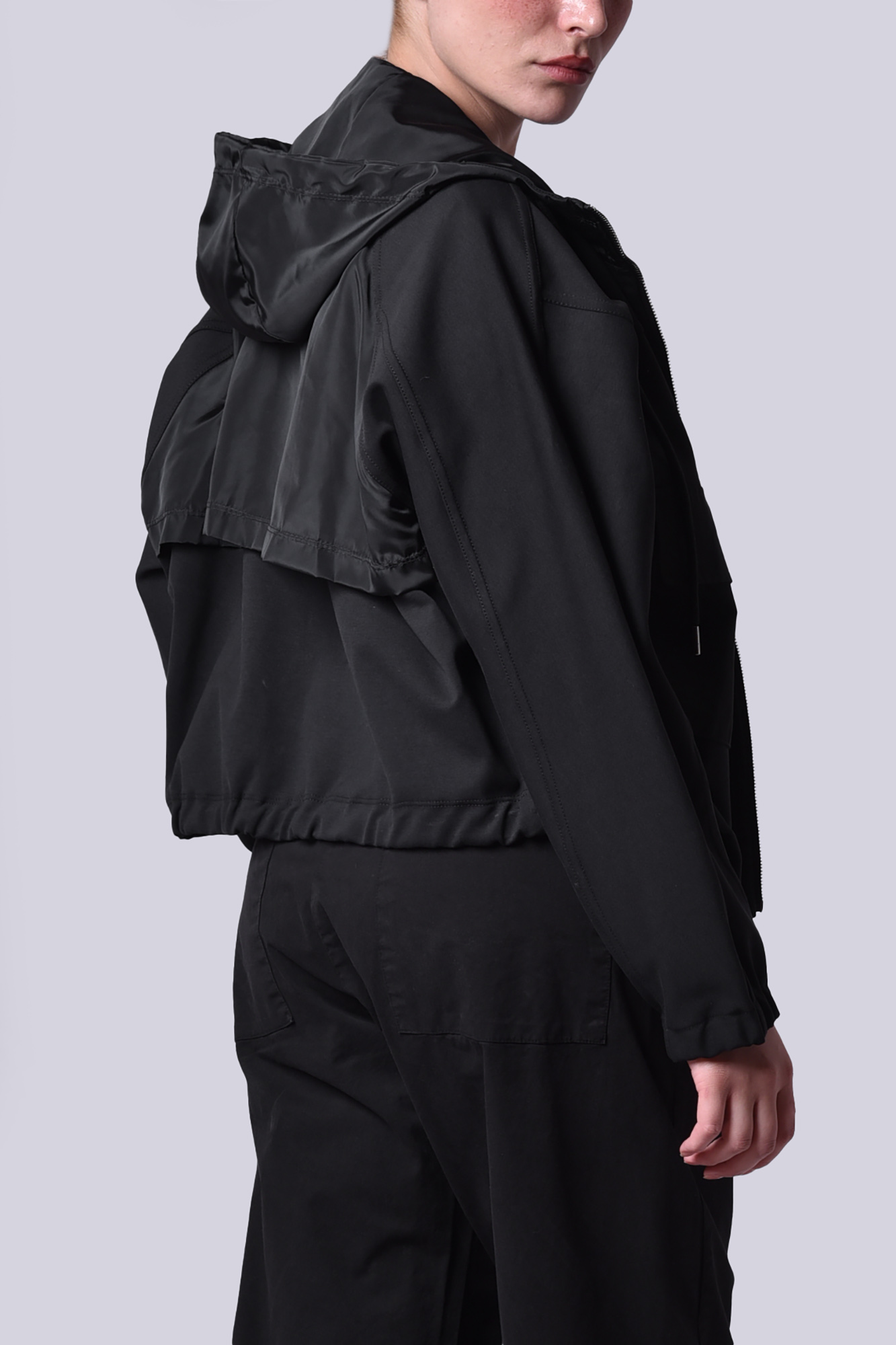 سوئیشرت ساده زنانه