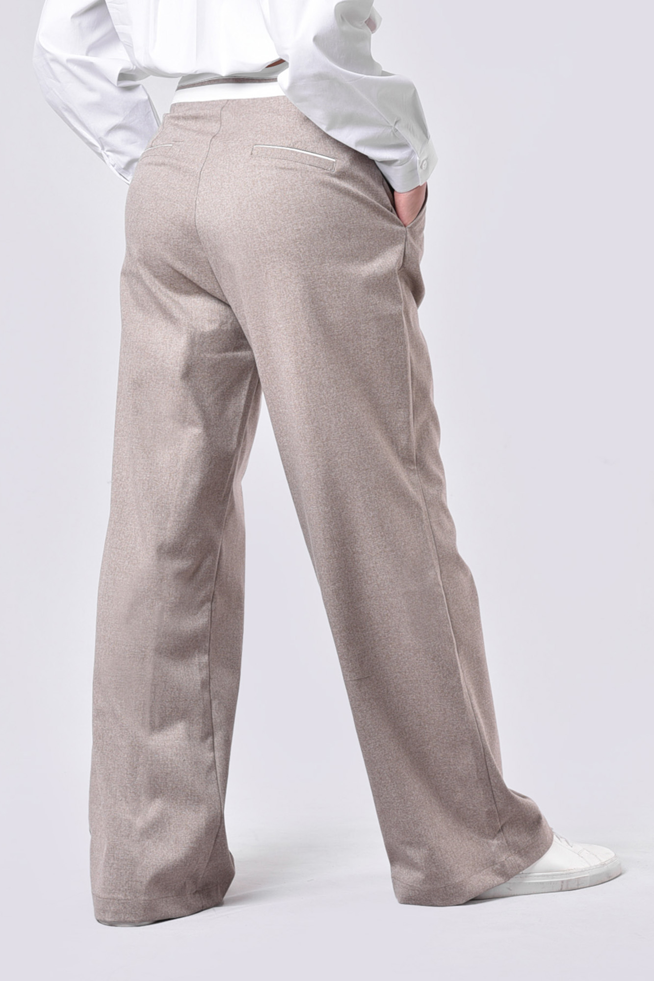 شلوار پارچه ای ساده زنانه