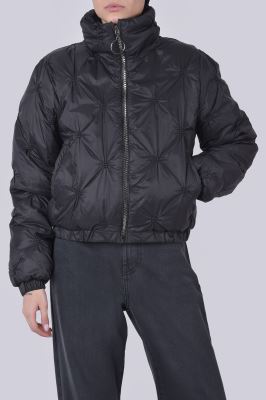 کاپشن کوتاه ساده زنانه