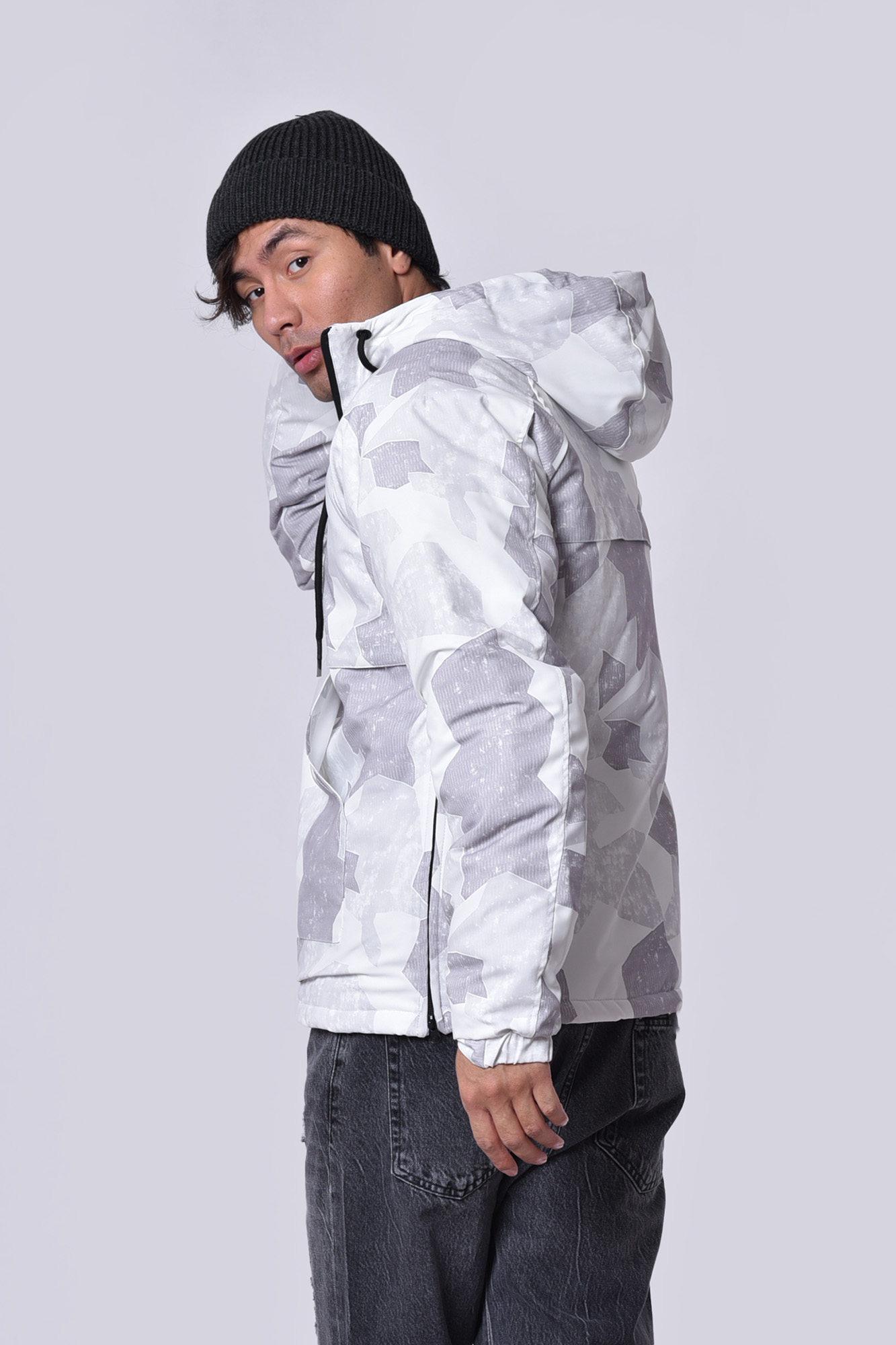 هودی طرحدار مردانه