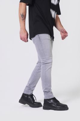 شلوار جین اسکینی