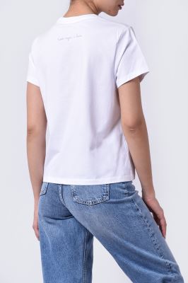 تیشرت آستین کوتاه چاپی زنانه