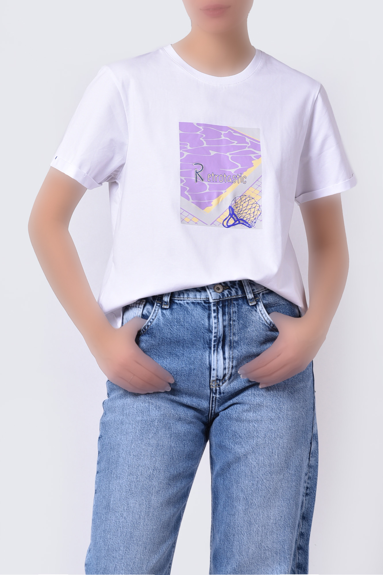 تیشرت آستین کوتاه چاپی زنانه