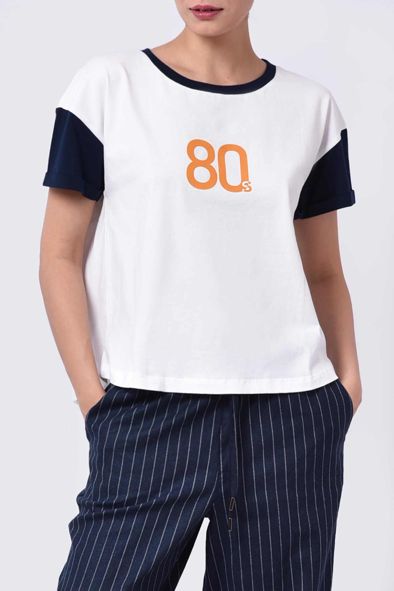 تیشرت آستین کوتاه چاپی زنانه